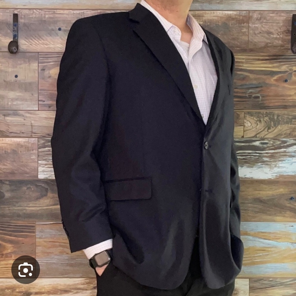 Stafford Performance 100% Wool Men's Black Blazer with Vents